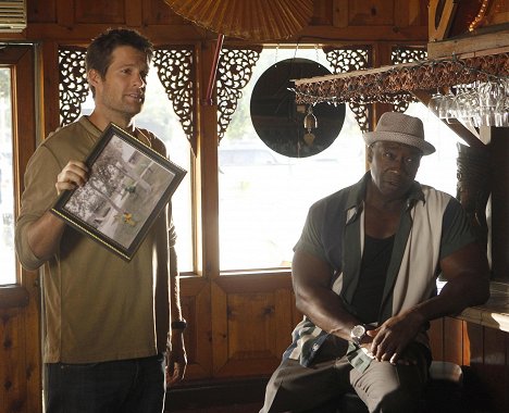 Geoff Stults, Michael Clarke Duncan - Finder: Šiesty zmysel - Život po smrti - Z filmu