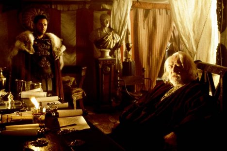 Russell Crowe, Richard Harris - Gladiaattori - Kuvat elokuvasta