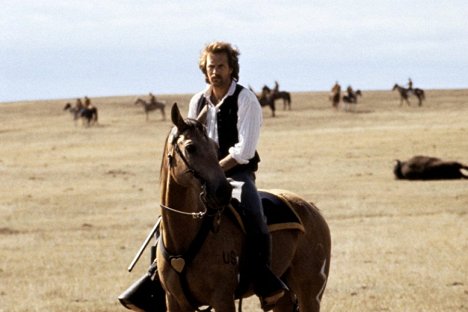 Kevin Costner - Dances with Wolves - Photos