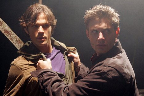 Jared Padalecki, Jensen Ackles - Supernatural - Pilot - Photos