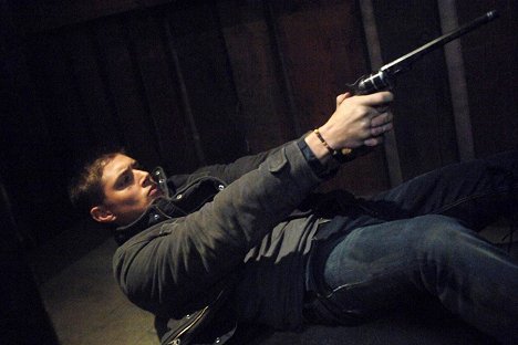 Jensen Ackles - Supernatural - Fresh Blood - Photos