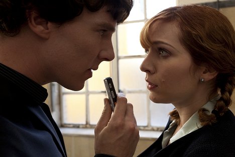 Benedict Cumberbatch, Katherine Parkinson - Sherlock - Der Reichenbachfall - Filmfotos