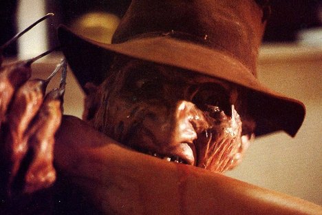 Robert Englund - Koszmar z ulicy Wiązów 2: Zemsta Freddy'ego - Z filmu