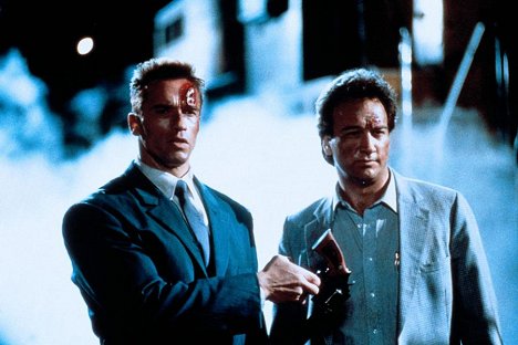 Arnold Schwarzenegger, Jim Belushi - Vörös zsaru - Filmfotók