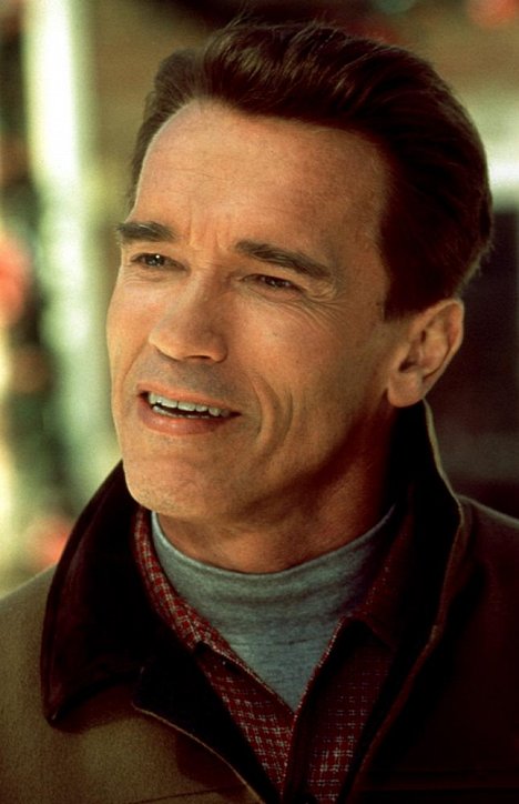 Arnold Schwarzenegger - Rolničky, kam se podíváš - Z filmu