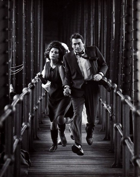 Sophia Loren, Gregory Peck - Arabesken - Kuvat elokuvasta