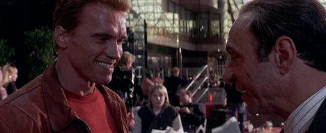 Arnold Schwarzenegger, F. Murray Abraham - El último gran héroe - De la película