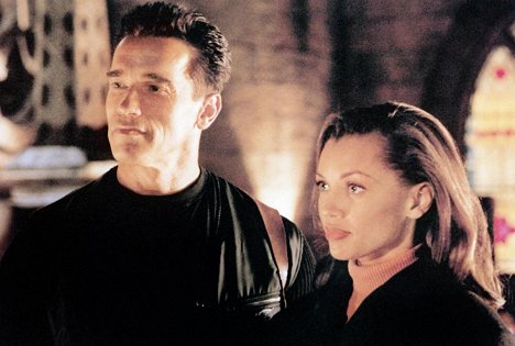 Arnold Schwarzenegger, Vanessa Williams - Likvidátor - Z filmu