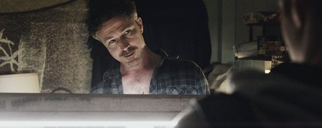 Aidan Gillen - Beneath the Harvest Sky - Photos