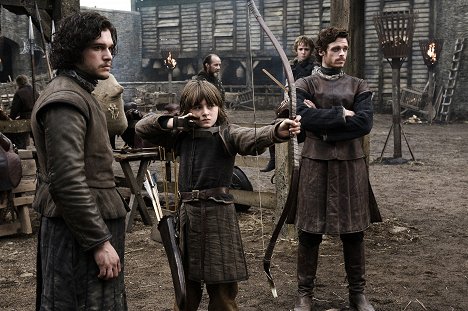 Kit Harington, Isaac Hempstead-Wright, Art Parkinson, Richard Madden - Game Of Thrones - Der Winter naht - Filmfotos