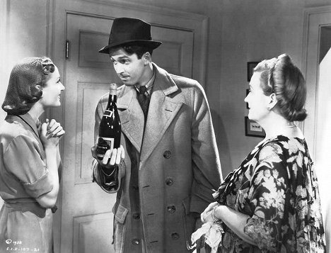 Carole Lombard, James Stewart, Lucile Watson - Made for Each Other - Z filmu
