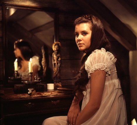 Madeleine Collinson - Draculas Hexenjagd - Filmfotos