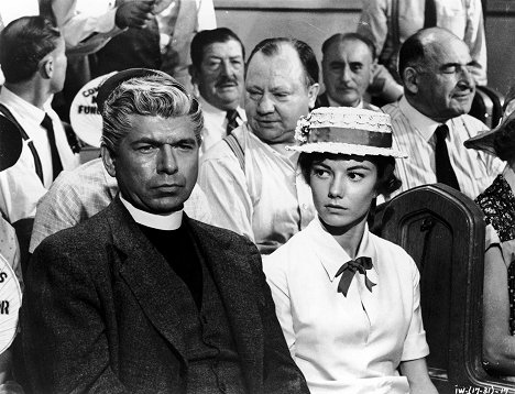 Claude Akins, Donna Anderson - Inherit the Wind - Photos