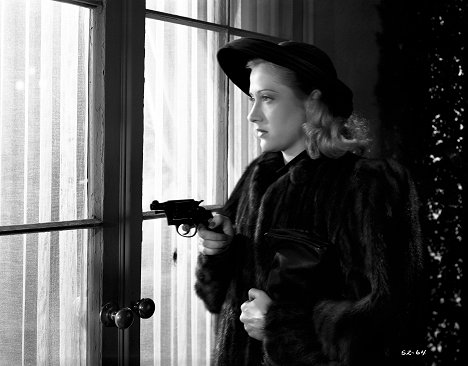 Wilma Francis - Borrowed Hero - Filmfotók