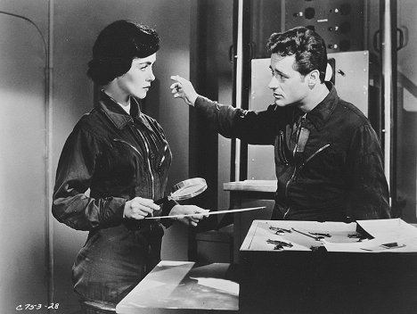 Susan Cabot, Dick Miller - War of the Satellites - Photos