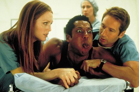 Julianne Moore, Orlando Jones, David Duchovny - Evoluce - Z filmu