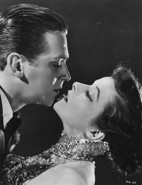 Douglas Fairbanks Jr., Katharine Hepburn
