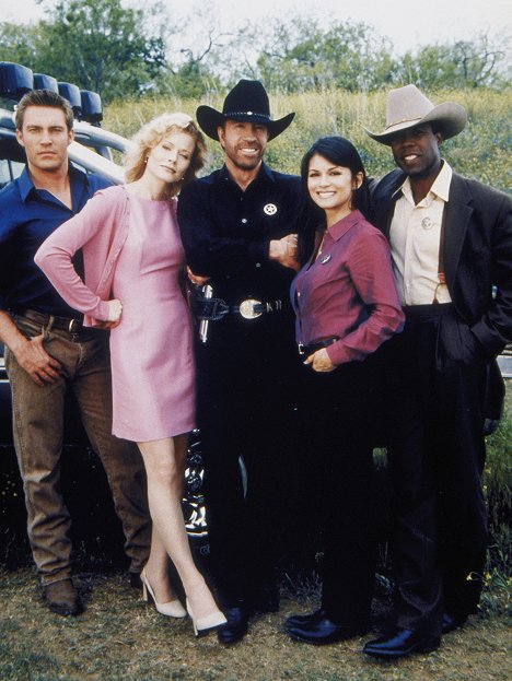 Judson Mills, Sheree J. Wilson, Chuck Norris, Nia Peeples, Clarence Gilyard Jr. - Walker, o Ranger do Texas - Promo