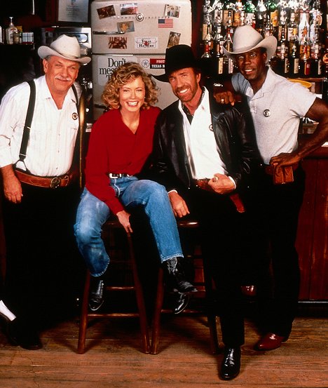 Noble Willingham, Sheree J. Wilson, Chuck Norris, Clarence Gilyard Jr. - Walker, o Ranger do Texas - Promo