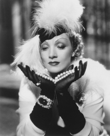 Marlene Dietrich - Pokušenie - Z filmu