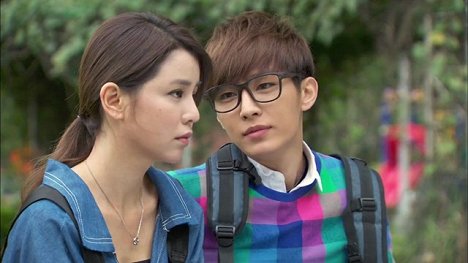 Aaron Yan - Fall in Love with Me - Photos