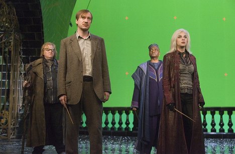 Brendan Gleeson, David Thewlis, George Harris, Natalia Tena - Harry Potter and the Order of the Phoenix - Van de set