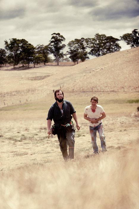 Angus Sampson, Damon Herriman - 100 Bloody Acres - Film