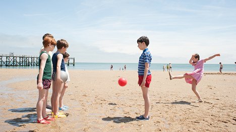 Mathéo Boisselier, Erja Malatier - Wakacje Mikołajka - Z filmu