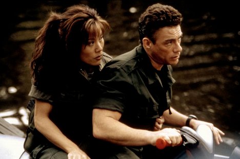 Kiana Tom, Jean-Claude Van Damme - Soldado universal: El retorno - De la película