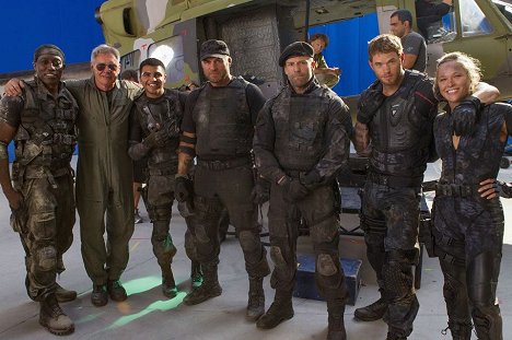 Wesley Snipes, Harrison Ford, Victor Ortiz, Randy Couture, Jason Statham, Kellan Lutz, Ronda Rousey - The Expendables 3 - Making of