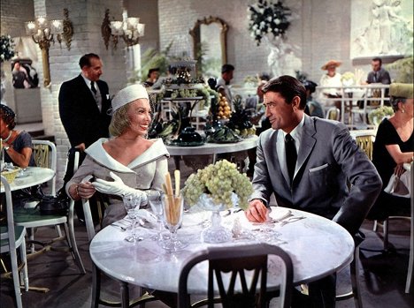 Dolores Gray, Gregory Peck - Mi desconfiada esposa - De la película