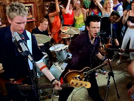 Jay McCaslin, Steve Jocz, Deryck Whibley, Dave Baksh - Sum 41: Makes No Difference - Z filmu