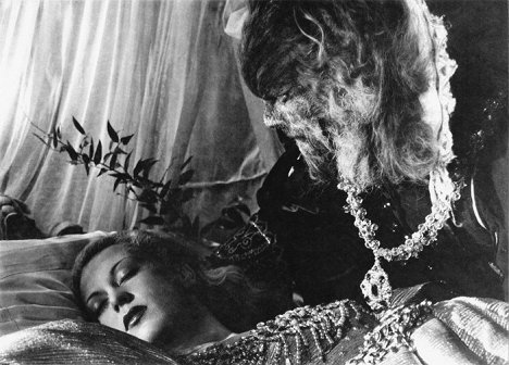 Josette Day, Jean Marais - La Belle et la Bête - Photos