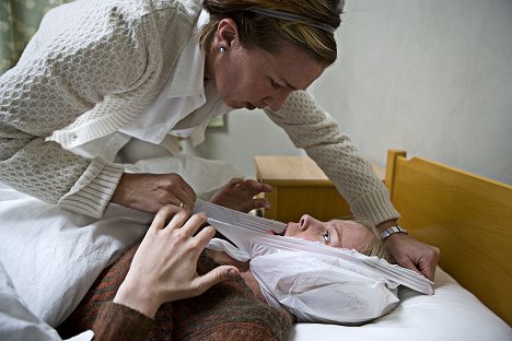 Hildegun Riise, Ingrid Bolsø Berdal - De gales hus - Film