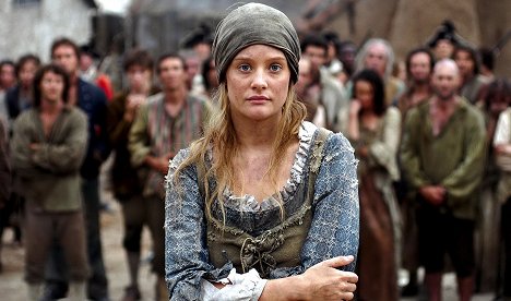 Romola Garai - Neuveriteľná cesta Mary Bryantovej - Z filmu