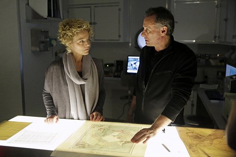 Amy Irving, Michael Nyqvist - Zero Hour - Winding - Photos