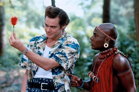 Jim Carrey, Maynard Eziashi - Ace Ventura en Afrique - Film