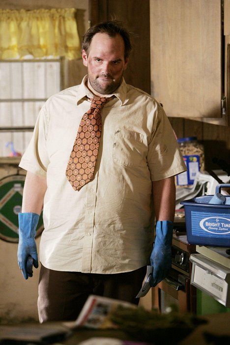 Ethan Suplee - My Name Is Earl - Monkeys in Space - Photos