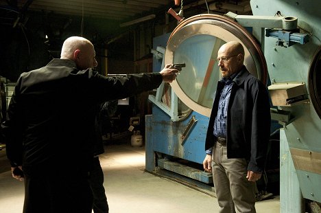 Jonathan Banks, Bryan Cranston - Breaking Bad - Full Measure - Photos