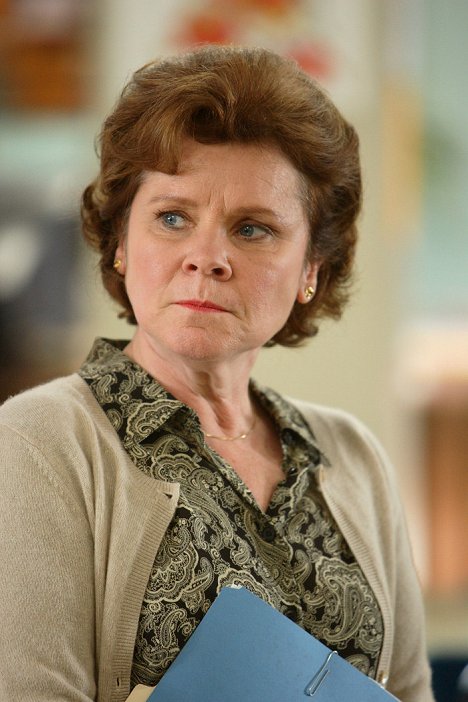 Imelda Staunton - Freedom Writers - Photos