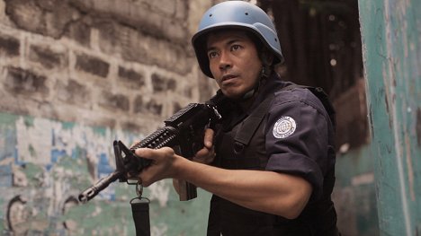 Jake Macapagal - Metro Manila - Kuvat elokuvasta