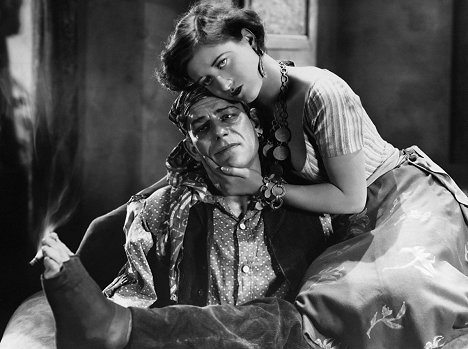 Lon Chaney, Joan Crawford - The Unknown - Photos