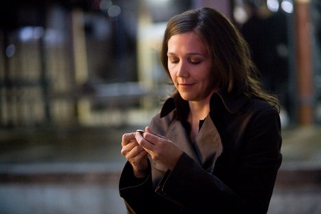 Maggie Gyllenhaal - The Dark Knight - Photos