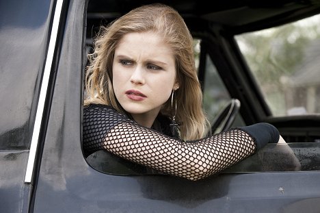 Erin Moriarty - True Detective - The Secret Fate of All Life - Photos