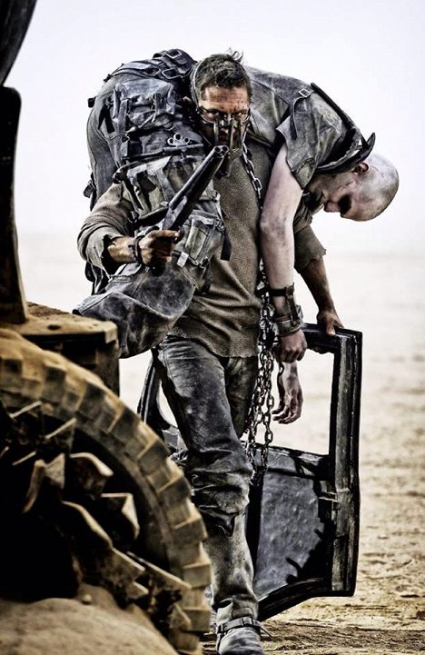 Tom Hardy, Nicholas Hoult - Mad Max - A harag útja - Filmfotók