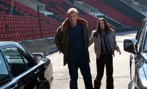 Dolph Lundgren, Gina Marie May - Direct Contact - Filmfotos