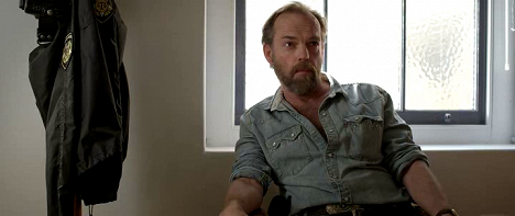 Hugo Weaving - Mystery Road - Z filmu