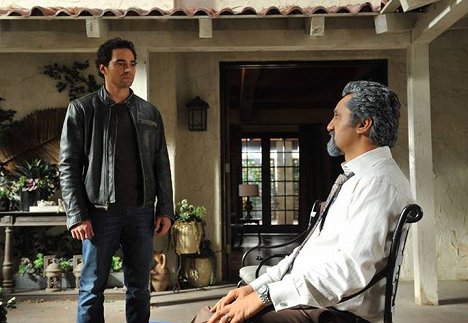 Ramon Rodriguez, Cliff Curtis - Gang Related - Photos