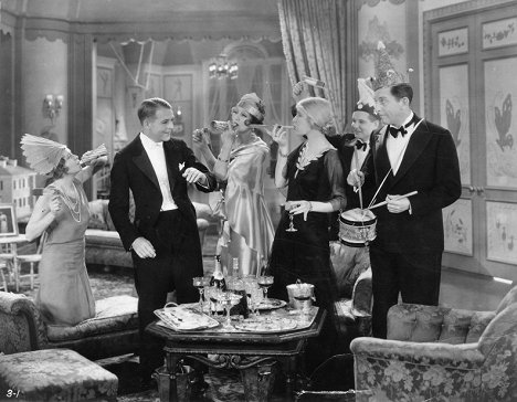 Mary Astor, Robert Ames, Hedda Hopper, Ann Harding, Creighton Hale, Edward Everett Horton - Holiday - Z filmu