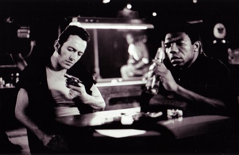 Joe Strummer, Vondie Curtis-Hall - Mystery Train - Kuvat elokuvasta